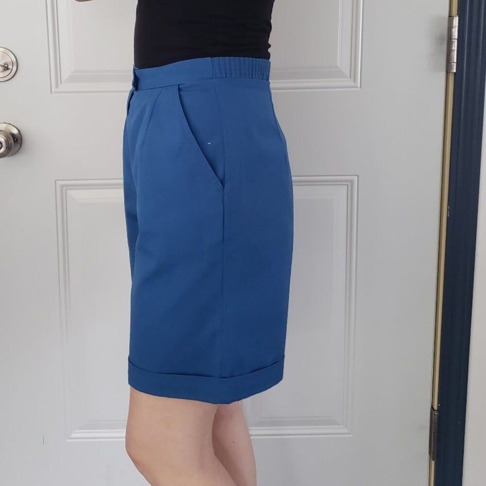80s/90s Blue High Rise Shorts‎ - Picture 2 of 4